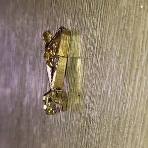 Wrench tool gold tone tie clip